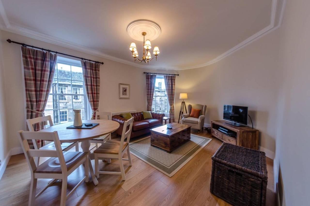 Apartamento Joivy Stylish In Trendy New Town Location